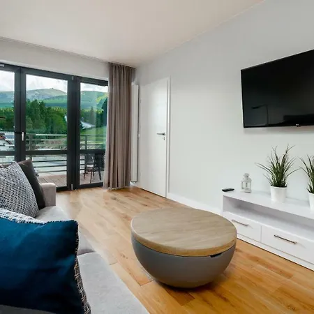 Triventi Mountain Residence, Sun & Snow カルパッチ